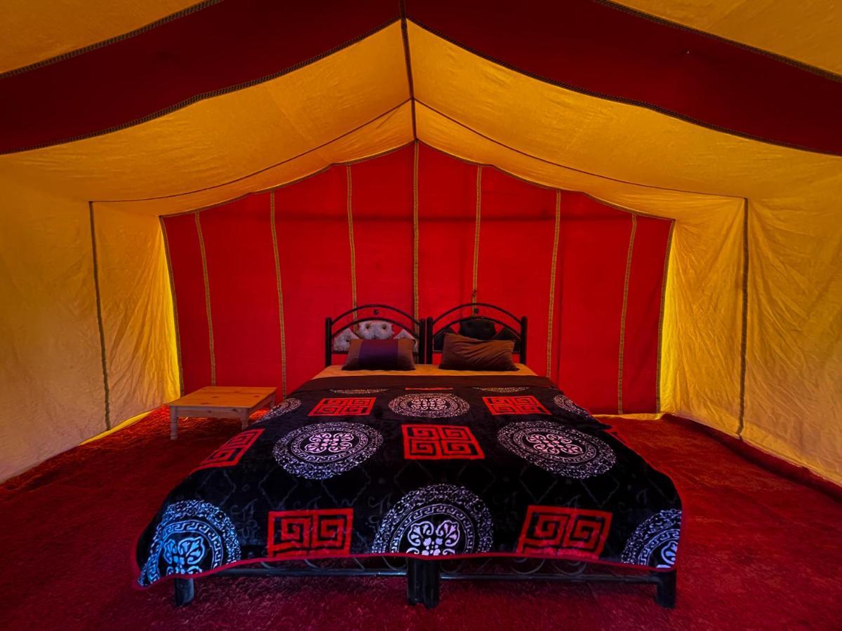 Bivouac Les Nomades Foum Zguid Exterior foto