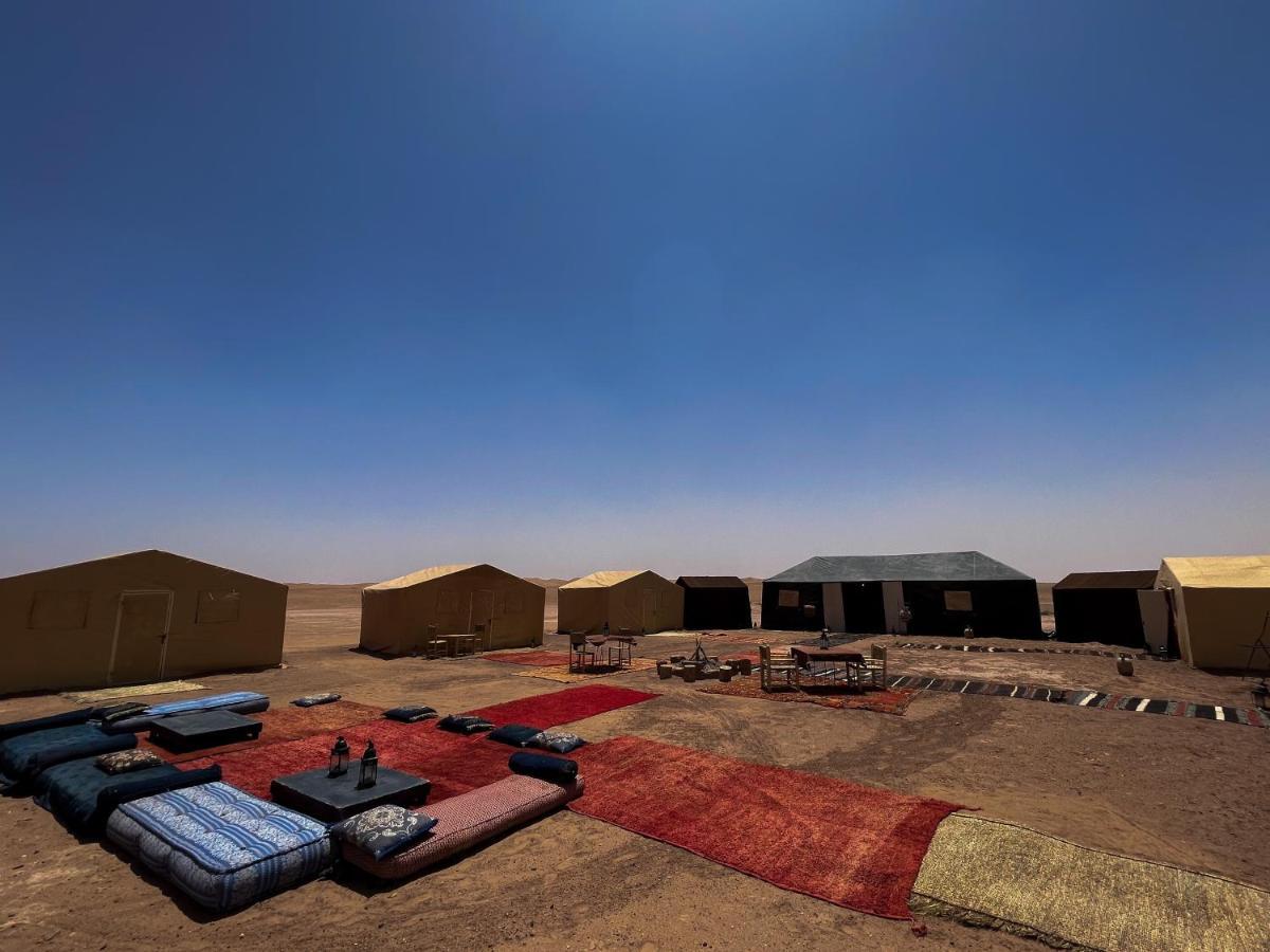 Bivouac Les Nomades Foum Zguid Exterior foto